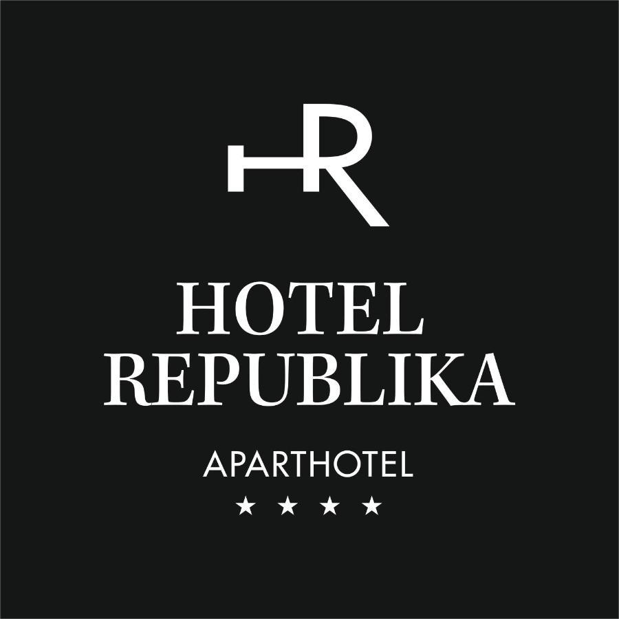 Hotel Republika Zagreb Bagian luar foto